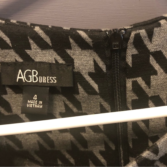 Houndstooth Dress - Picture 8 of 8